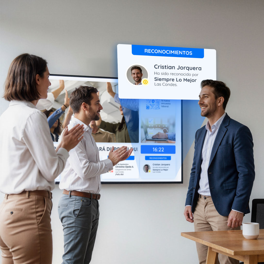 equipo feliz con linkiwork